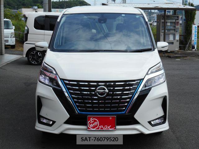 Nissan SERENA 2020-07 367699-3