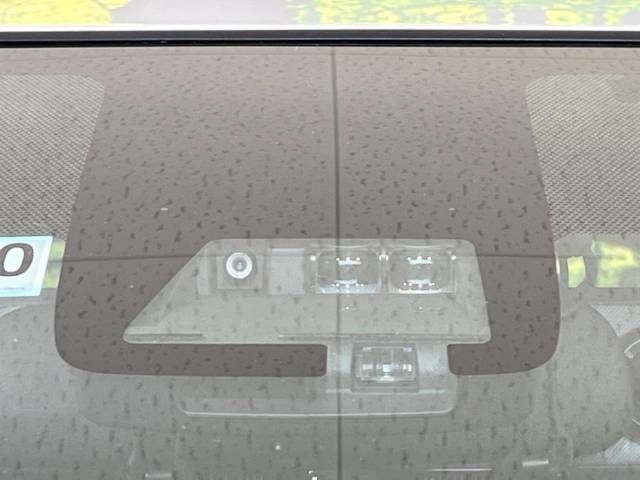 Toyota AQUA 2017-10 184593-2