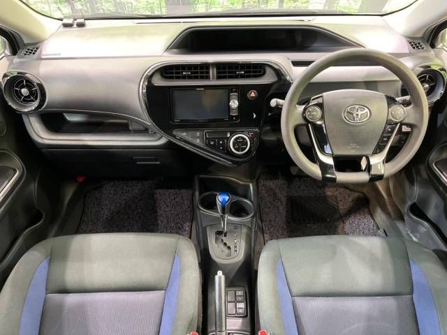 Toyota AQUA 2017-10 184593-1