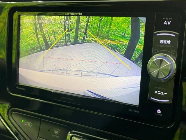 Toyota AQUA 2017-10 184593-4
