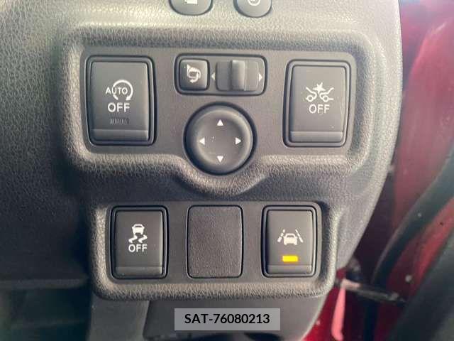 Nissan NOTE 2017-03 302406-14