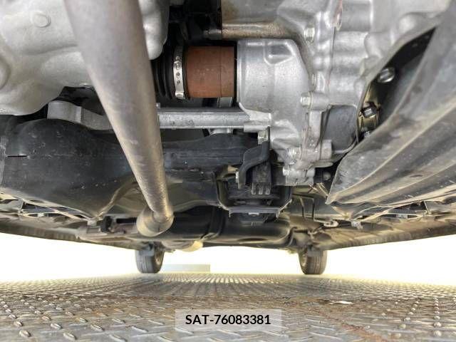 Honda N BOX CUSTOM 2019-05 279026-19