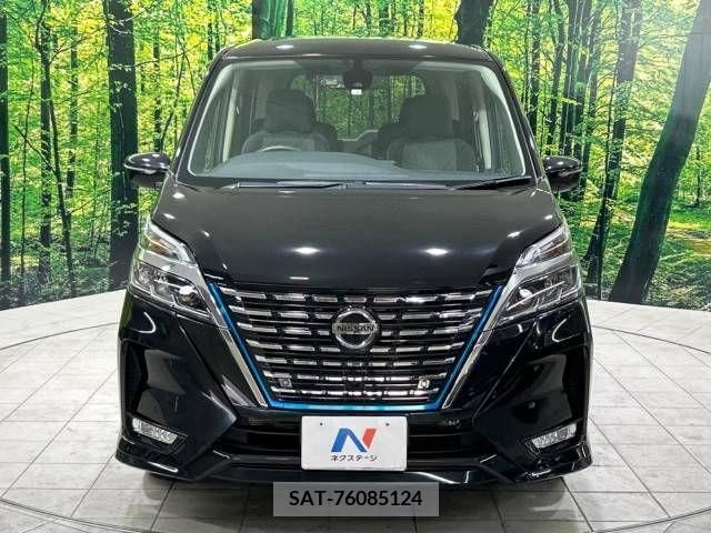 Nissan SERENA 2020-02 367614-14
