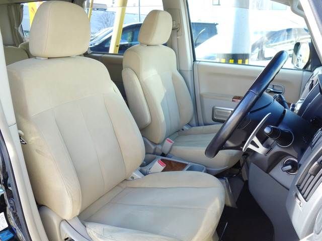Mitsubishi DELICA D5 2008-02 403-12