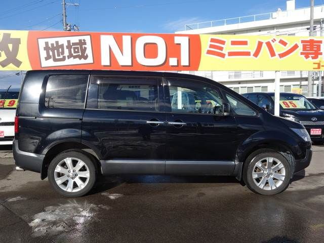 Mitsubishi DELICA D5 2008-02 403-4