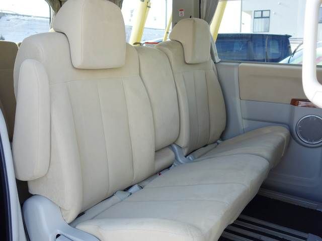 Mitsubishi DELICA D5 2008-02 403-13