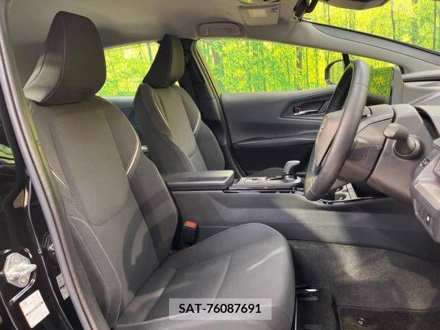 Toyota PRIUS 2023-02 225036-8