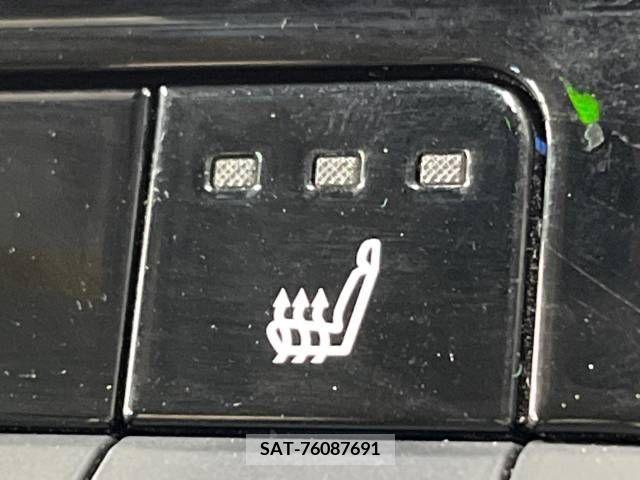 Toyota PRIUS 2023-02 225036-5