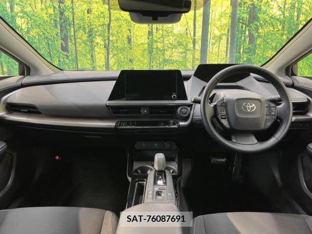 Toyota PRIUS 2023-02 225036-1