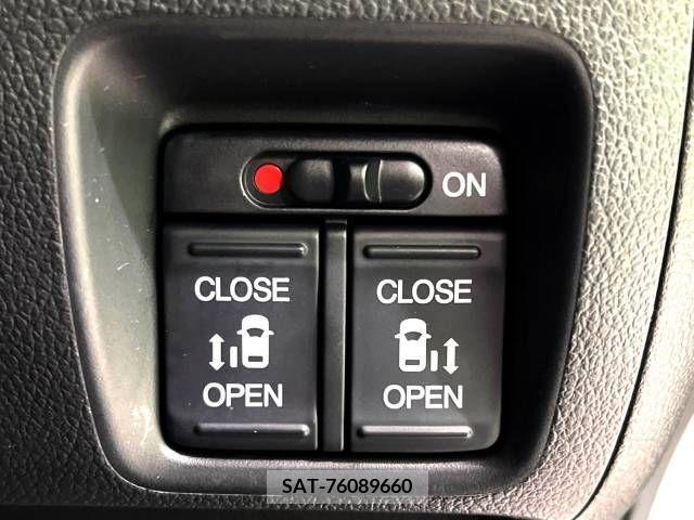 Honda N BOX 2013-06 278526-5