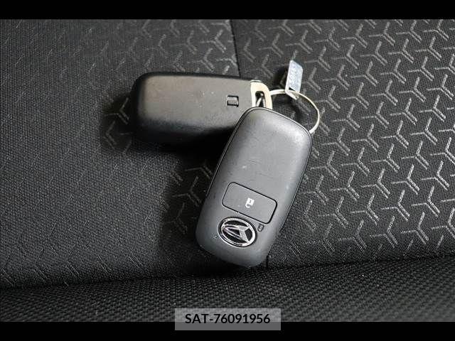 Daihatsu ROCKY 2021-04 283543-6