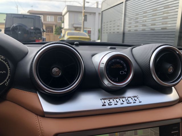 Ferrari California 2016-06 11537-13