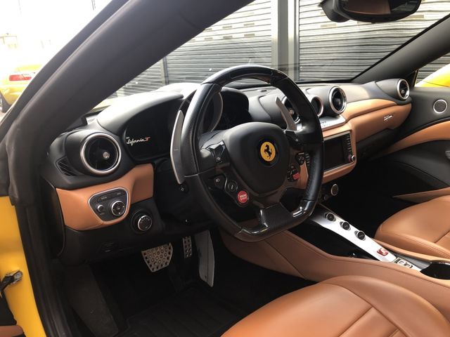 Ferrari California 2016-06 11537-9
