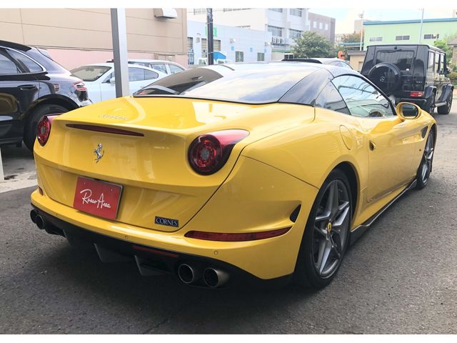 Ferrari California 2016-06 11537-4