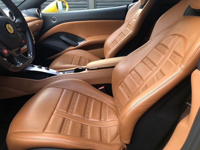 Ferrari California 2016-06 11537-10