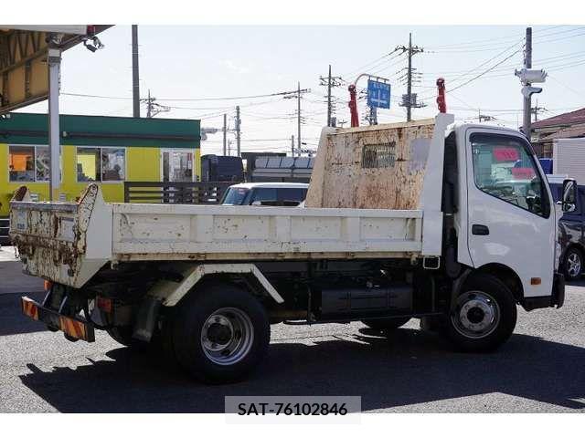 Hino DUTRO 2016-11 320414-7