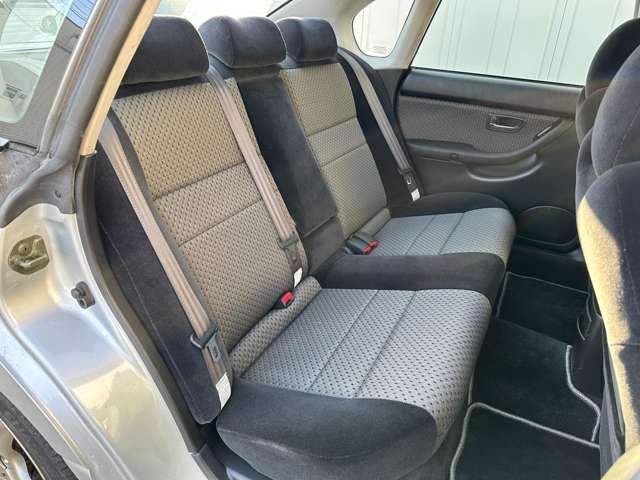 Subaru LEGACY B4 2002-03 182244-4