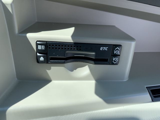Toyota ESTIMA HYBRID 2009-09 23877-23