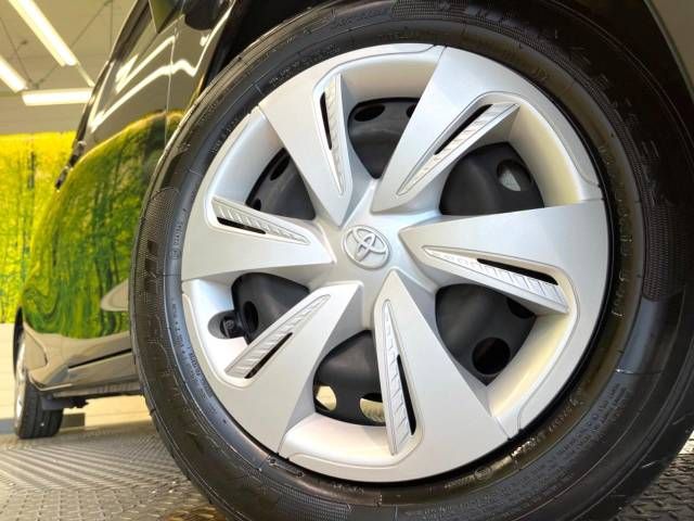 Toyota SIENTA 2019-04 13658-14