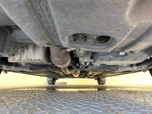 Toyota SIENTA 2019-04 13658-19