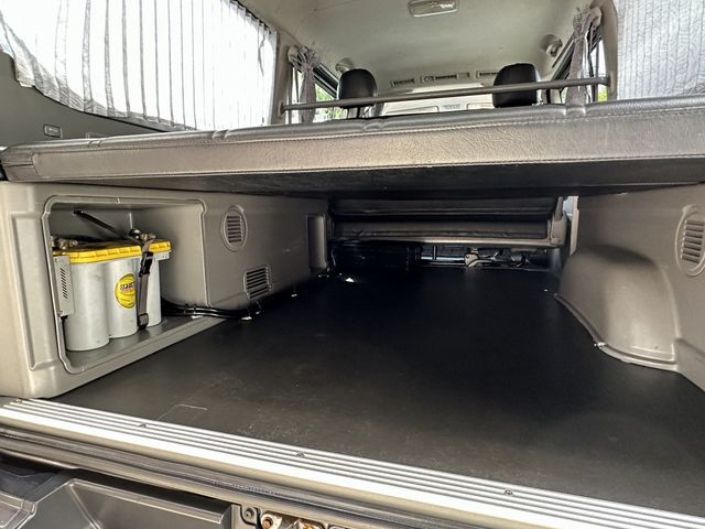 Toyota HIACE VAN 2008-01 23435-9