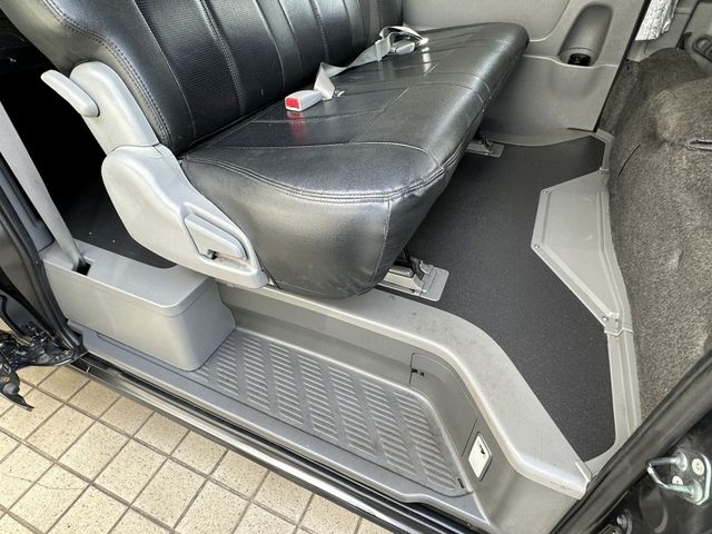 Toyota HIACE VAN 2008-01 23435-7