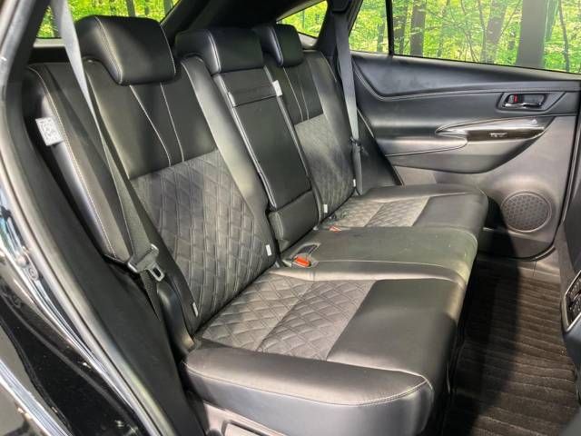 Toyota HARRIER 2017-11 8403-9