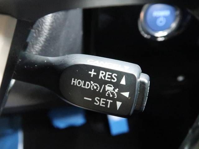 Toyota PRIUS 2017-11 13903-5