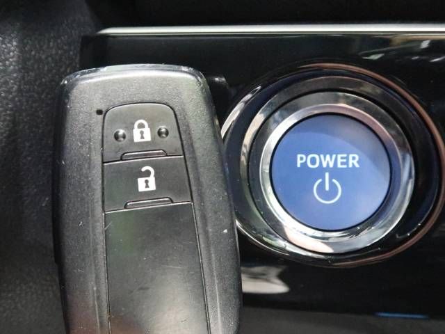 Toyota PRIUS 2017-11 13903-8
