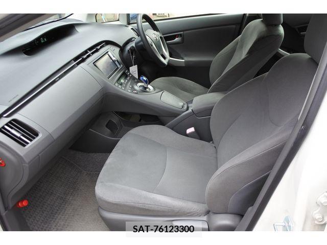 Toyota PRIUS 2011-08 282230-7