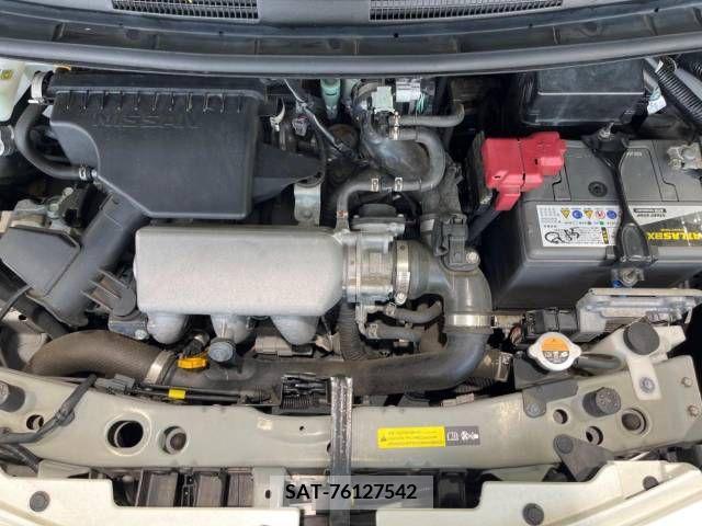 Nissan NOTE 2013-06 348359-18