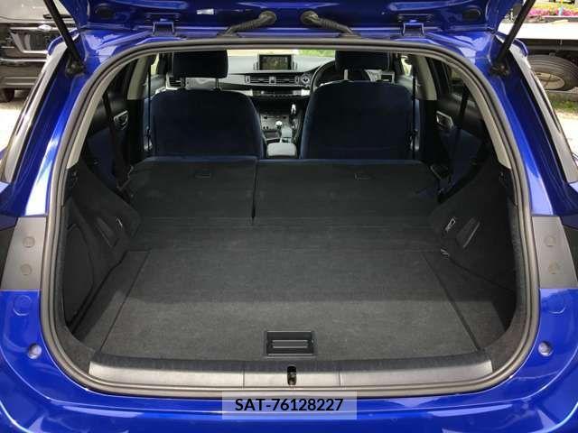 Lexus CT 2011-09 275248-9