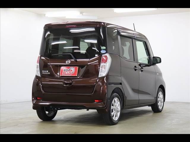 Nissan DAYZ ROOX 2017-06 194453-16