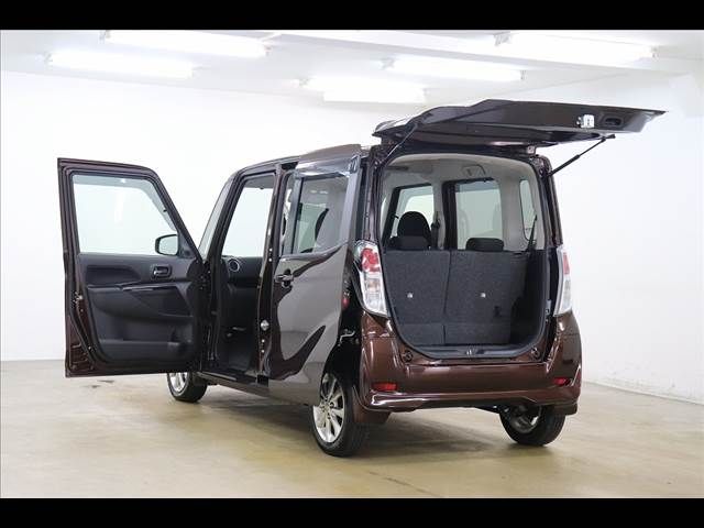 Nissan DAYZ ROOX 2017-06 194453-19