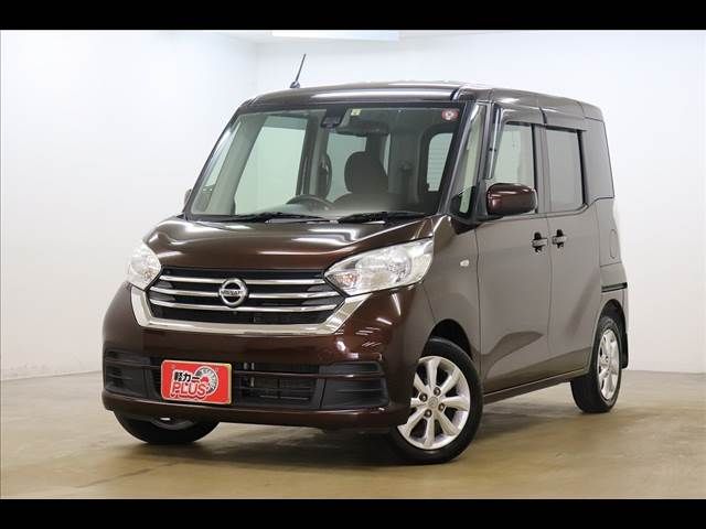 Nissan DAYZ ROOX 2017-06 194453-14