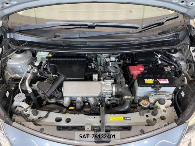 Nissan NOTE 2013-03 302299-18