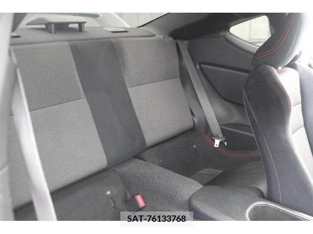 Subaru BRZ 2014-01 233401-13