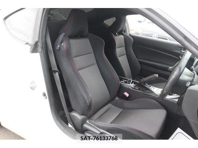 Subaru BRZ 2014-01 233401-12