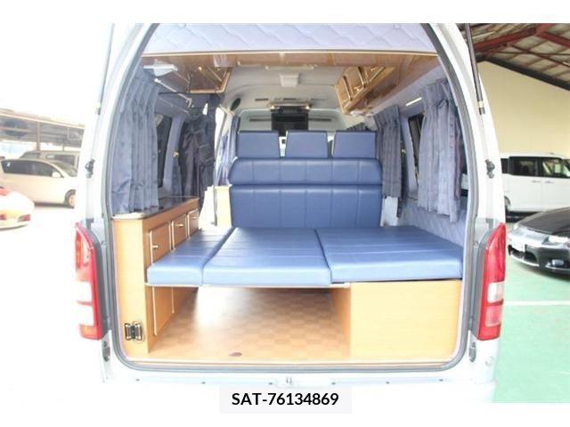 Toyota REGIUSACE VAN 2007-06 242462-22