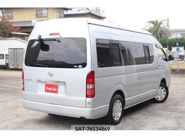 Toyota REGIUSACE VAN 2007-06 242462-2