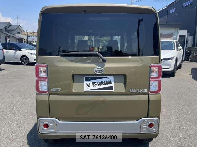 Daihatsu WAKE 2015-04 371079-3