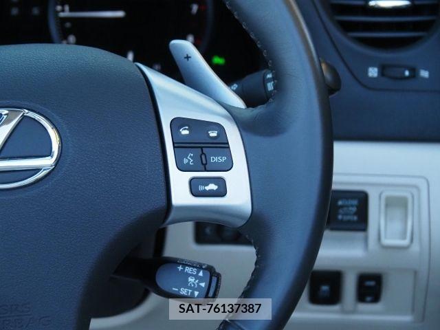 Lexus IS 2012-08 205769-18