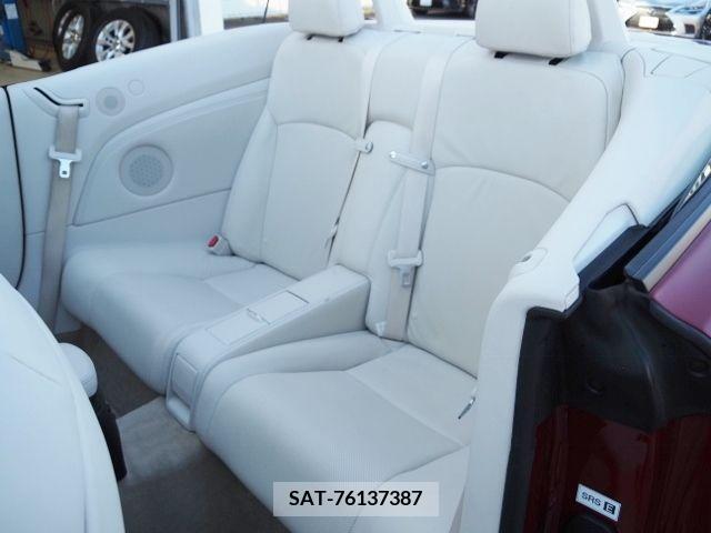 Lexus IS 2012-08 205769-16