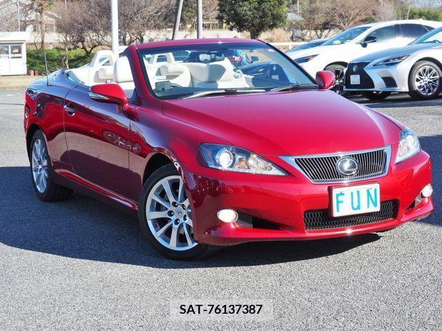 Lexus IS 2012-08 205769-3