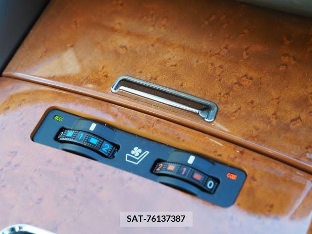 Lexus IS 2012-08 205769-22