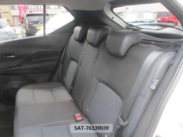 Nissan KICKS 2021-07 362284-15