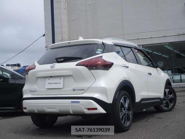 Nissan KICKS 2021-07 362284-1