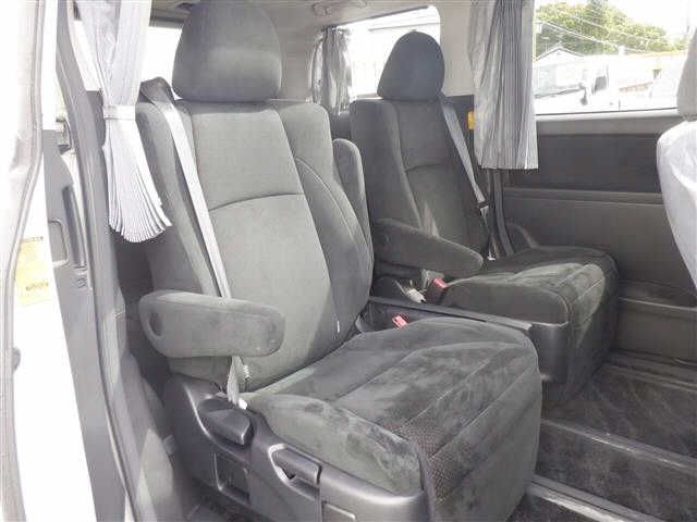 Toyota ALPHARD 2011-09 8317-4