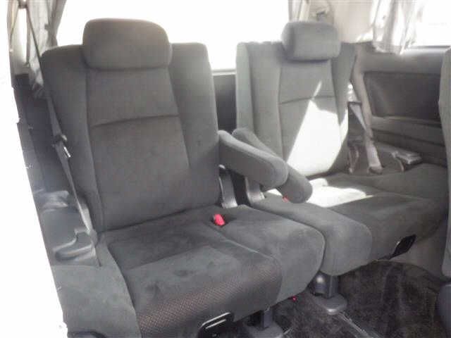 Toyota ALPHARD 2011-09 8317-3