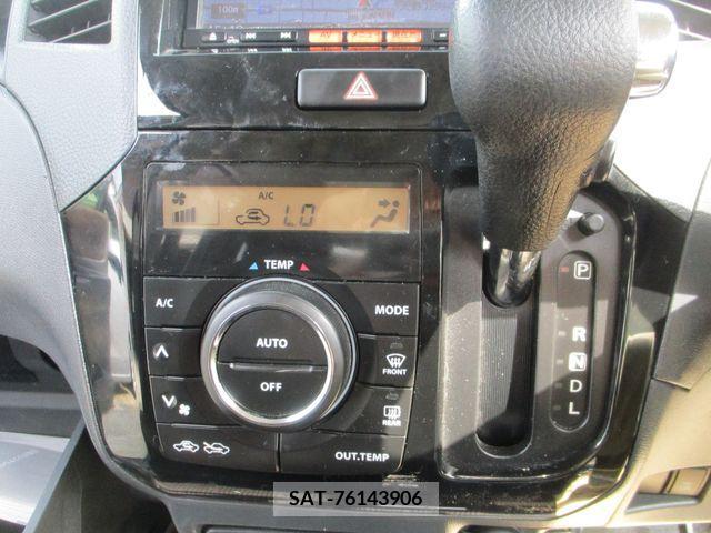 Nissan ROOX 2013-04 276188-3
